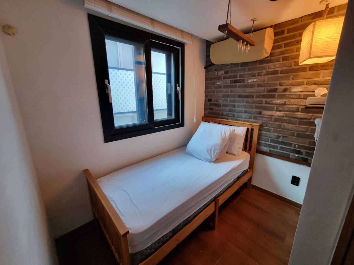 Hwon Guesthouse Seoul Exterior foto